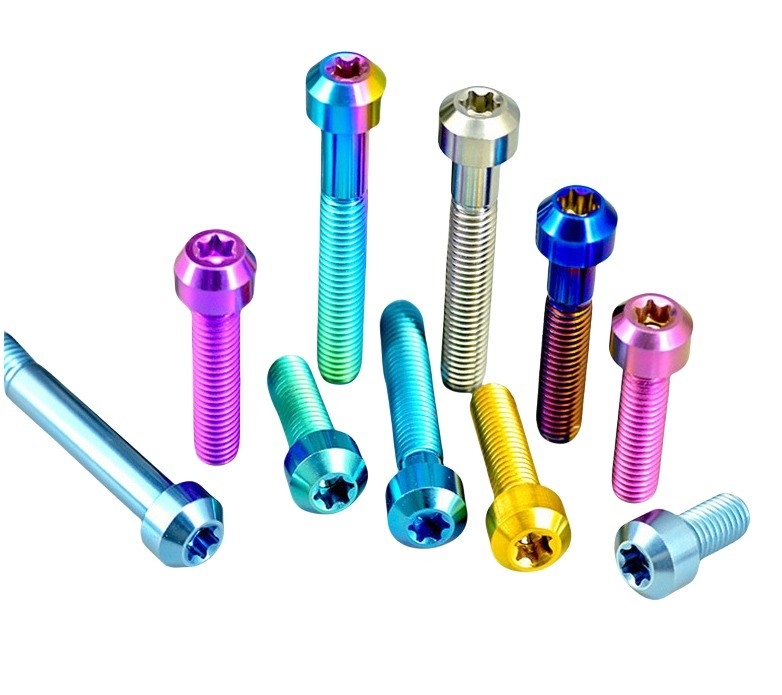 Black Oxide Finish Titanium Bolts Screws for M1.6 M2 M2.5 M3 M4 M5 M6 M8 M10 M12 M14 M16 M20 in Metric Measurement System