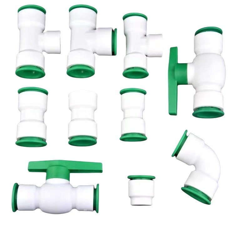 Round Pipe Plumbing Fittings Direct Connect PPR Quick Connector with Corrosion Resistance and Equal Head Code